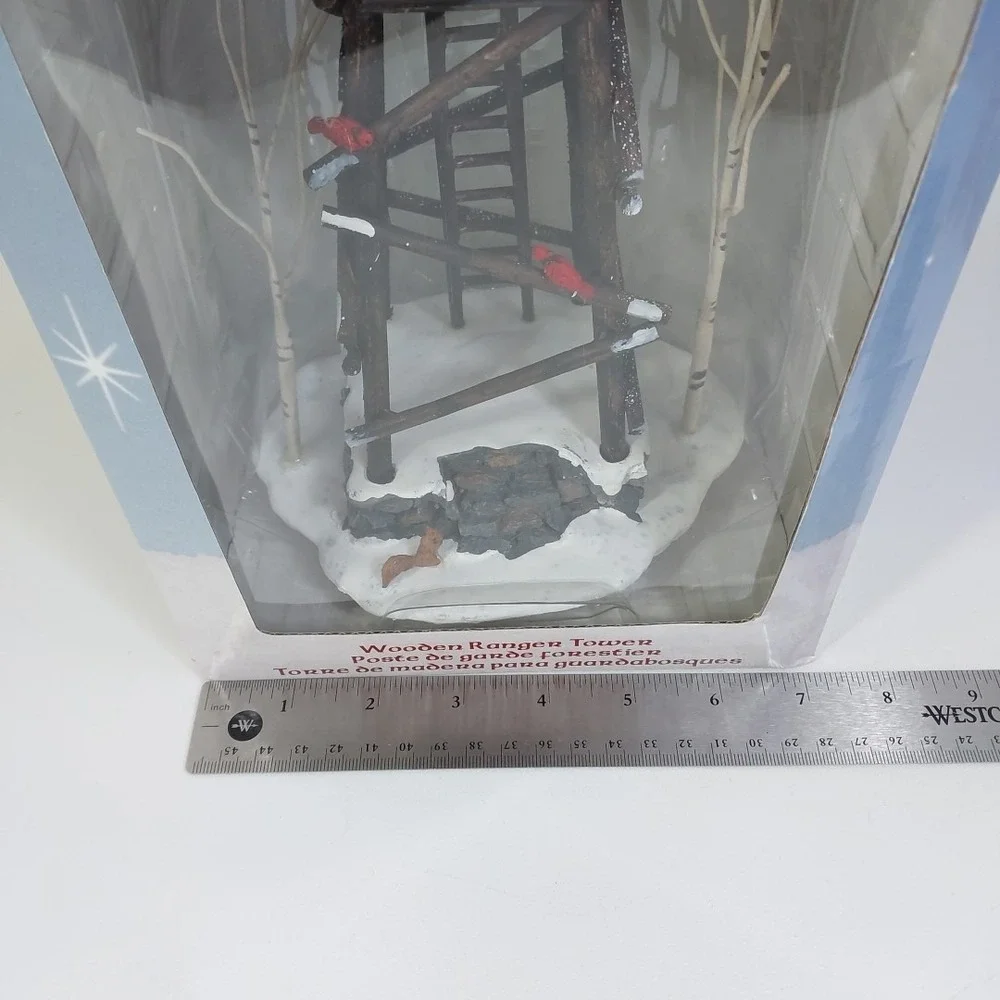 2002‎ Lemax Carole Towne Wooden Ranger Tower